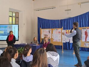 Gli studenti del Primo Istituto Comprensivo di Anagni incontrano Luisa Mattia